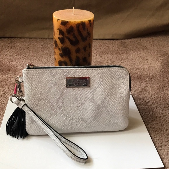 Victoria's Secret Handbags - Wristlet